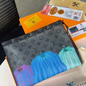 first copy louis vuitton unisex reverse pochette (3)
