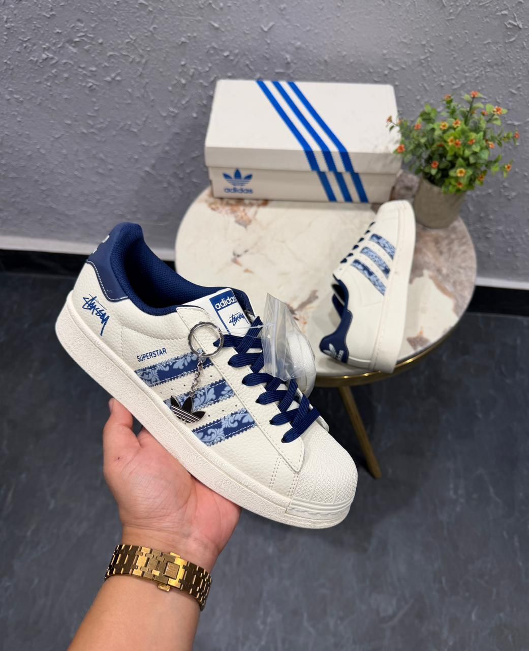 first copy adidas superstar white blue (7) first copy adidas superstar white blue (7)