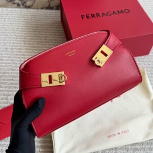 First Copy Ferragamo Hug Bag Luxe