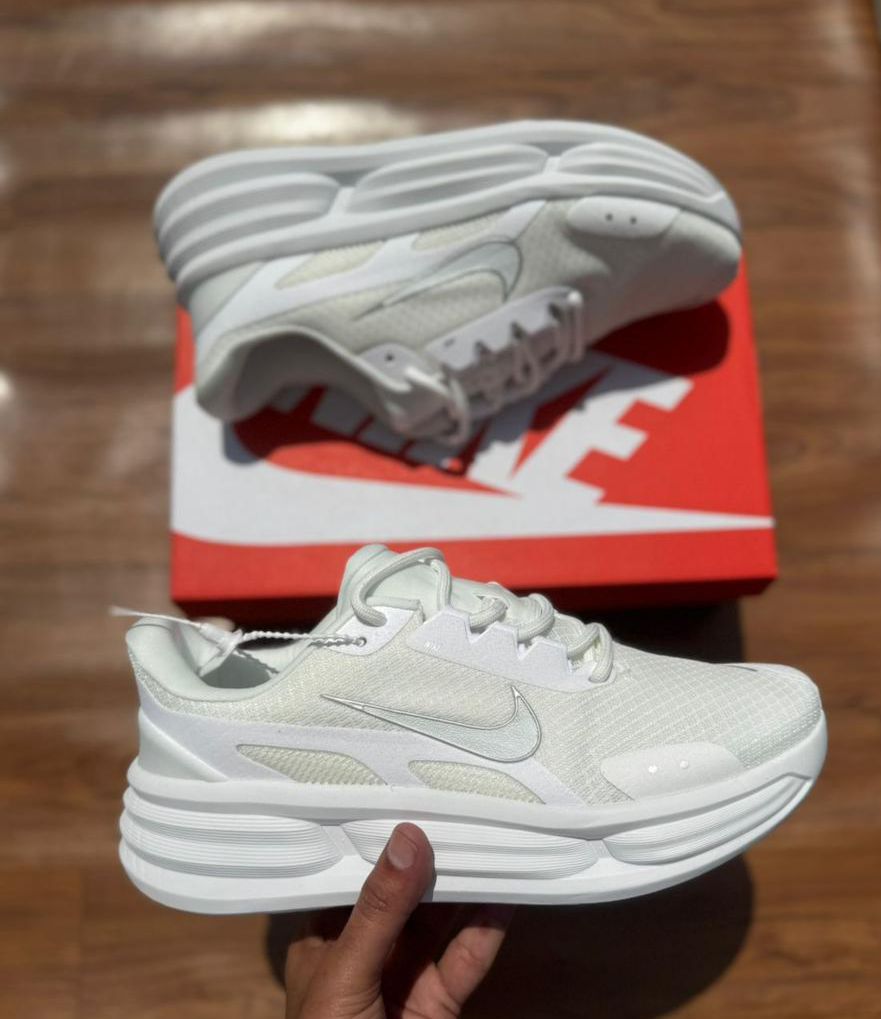 First Copy Nike Zoom Comfort Ride Shoes - Image 2