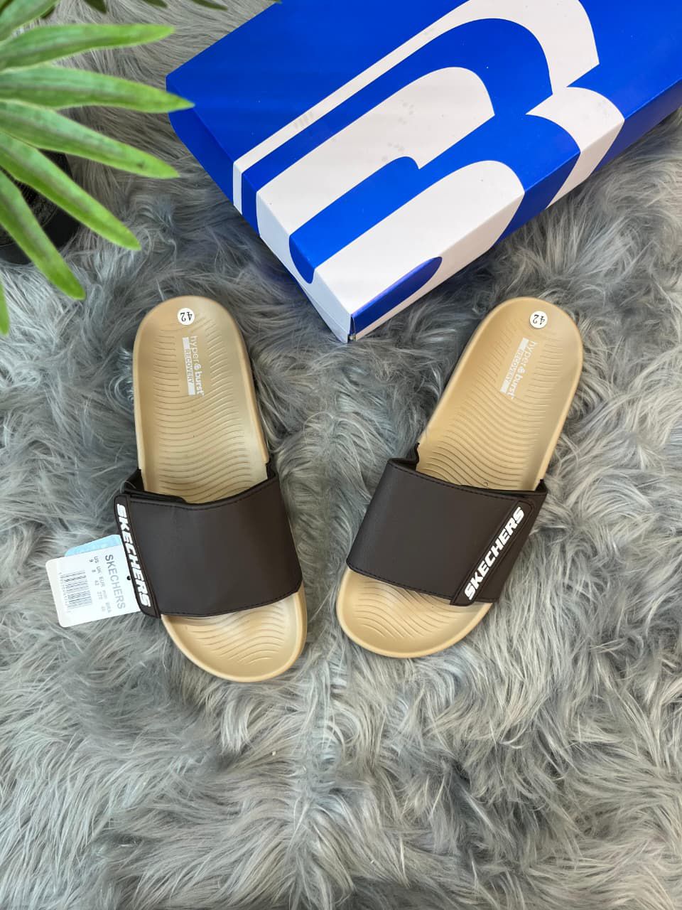 First Copy Skechers Hyper Burst Slipper - Image 3
