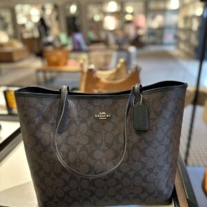 First Copy The Latest Coach City Tote Bag