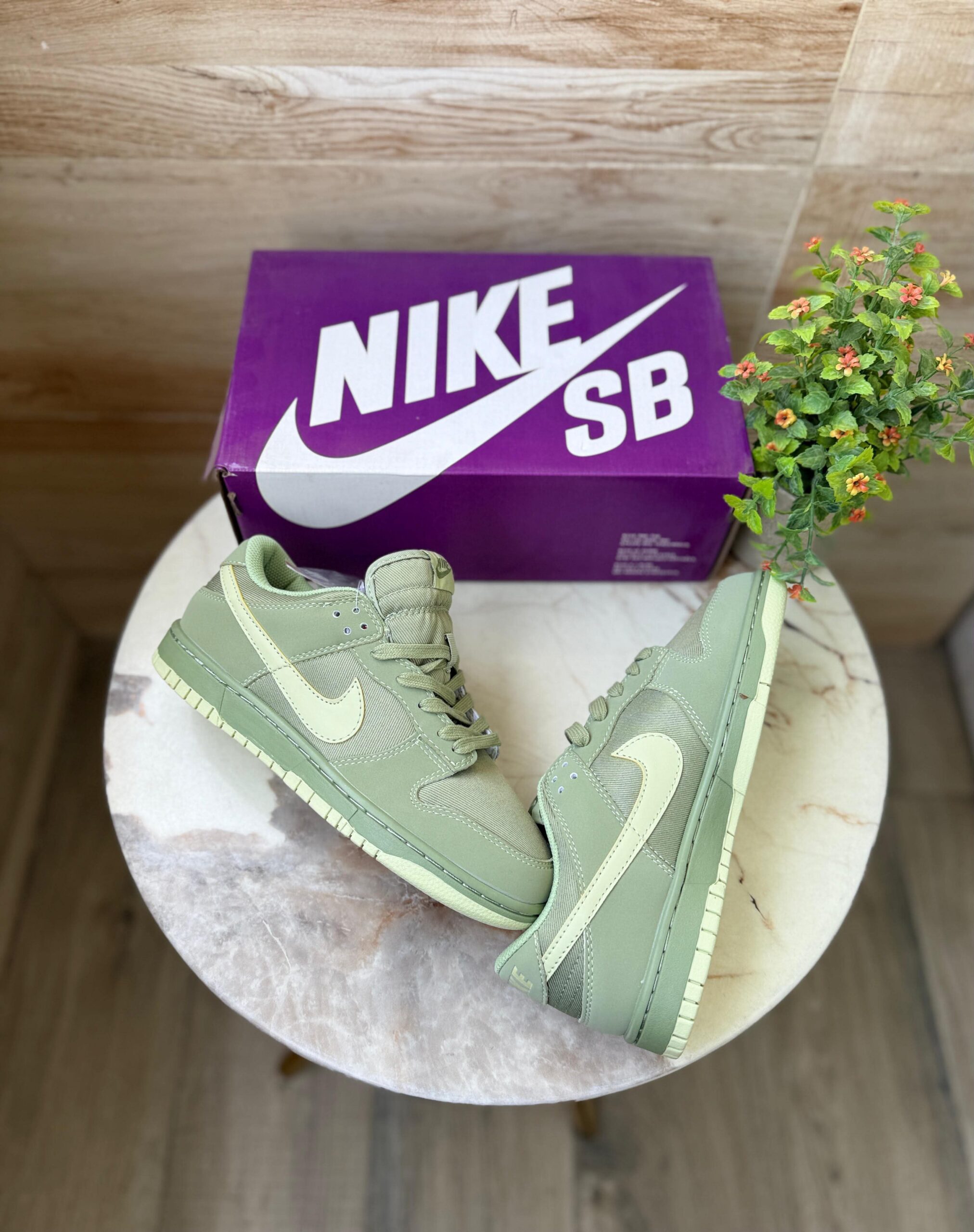 Sb Dunk Oil Aura Green Low Sneakers - Image 3