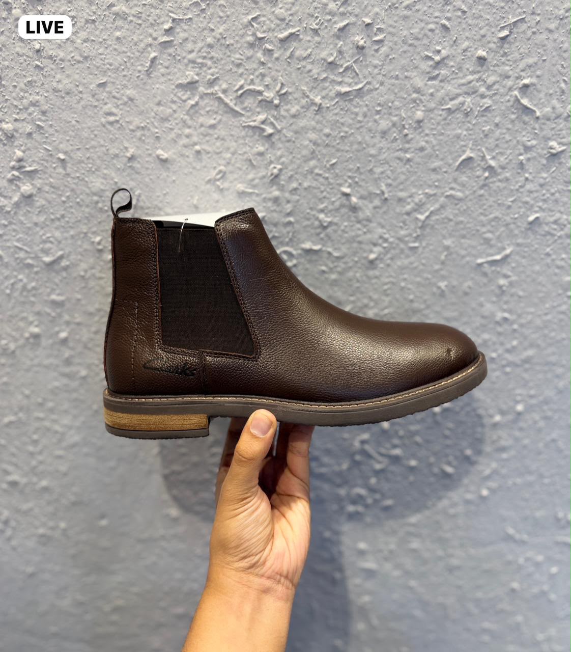 Signature Clarks Premium Chelsea Boots
